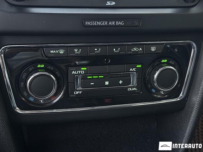 2014 Skoda Superb — Miniatură 14