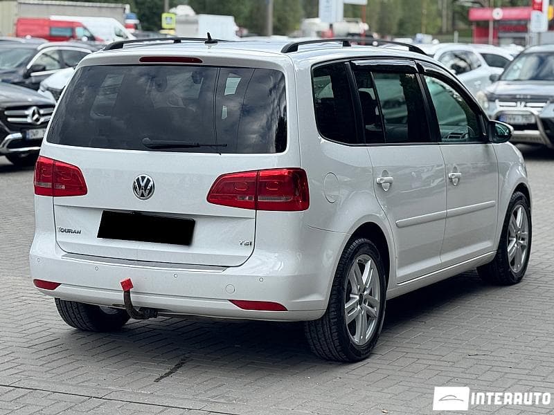 2011 Volkswagen Touran — Miniatură 2