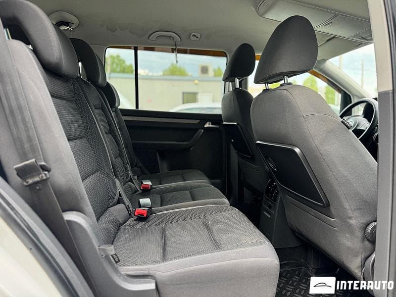 2011 Volkswagen Touran — Miniatură 17