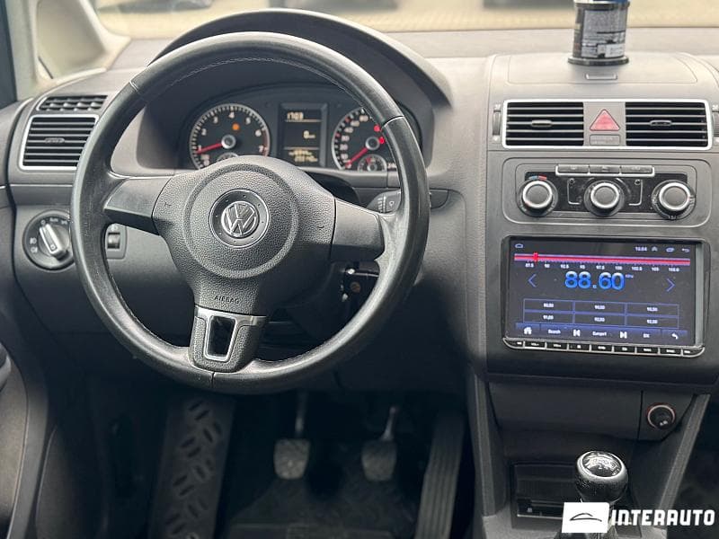 2011 Volkswagen Touran — Miniatură 10