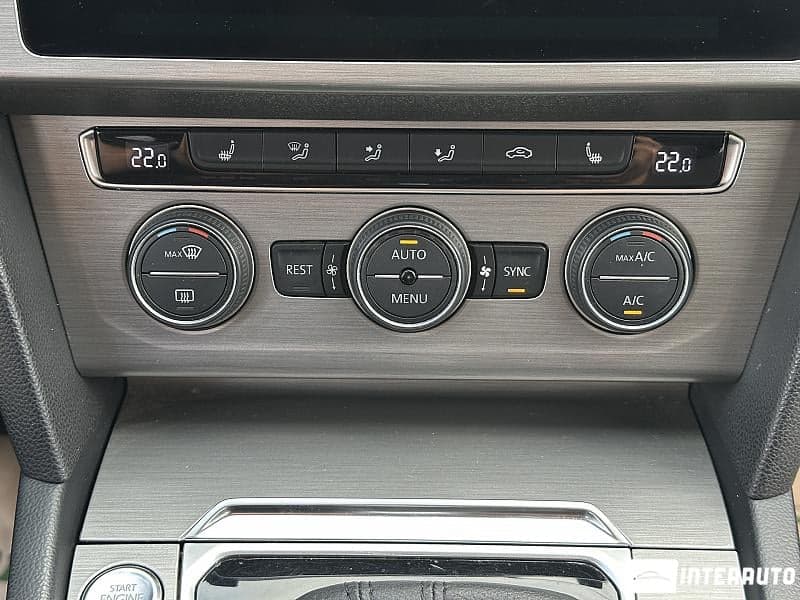 2017 Volkswagen Passat — Miniatură 10