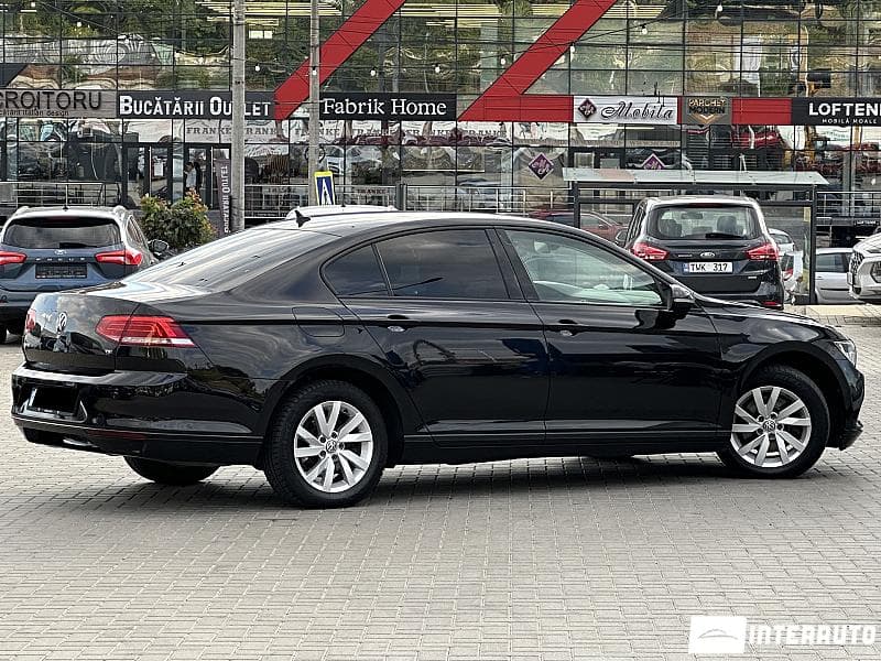 2017 Volkswagen Passat — Miniatură 3