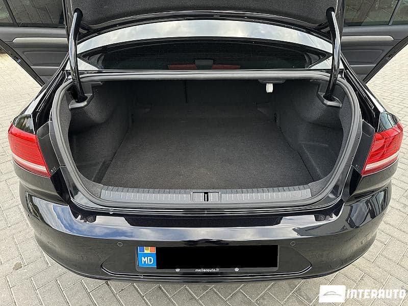 2017 Volkswagen Passat — Miniatură 19