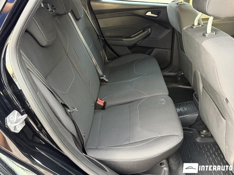2015 Ford Focus — Miniatură 17