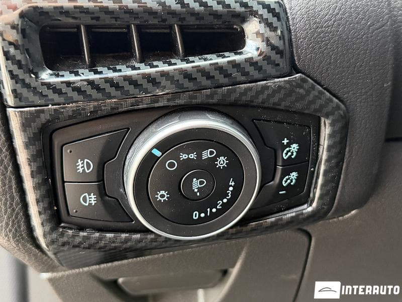 2015 Ford Focus — Miniatură 8
