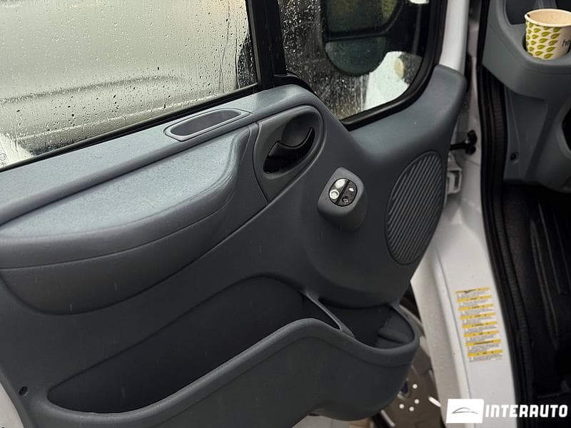 2012 Ford Transit — Miniatură 13