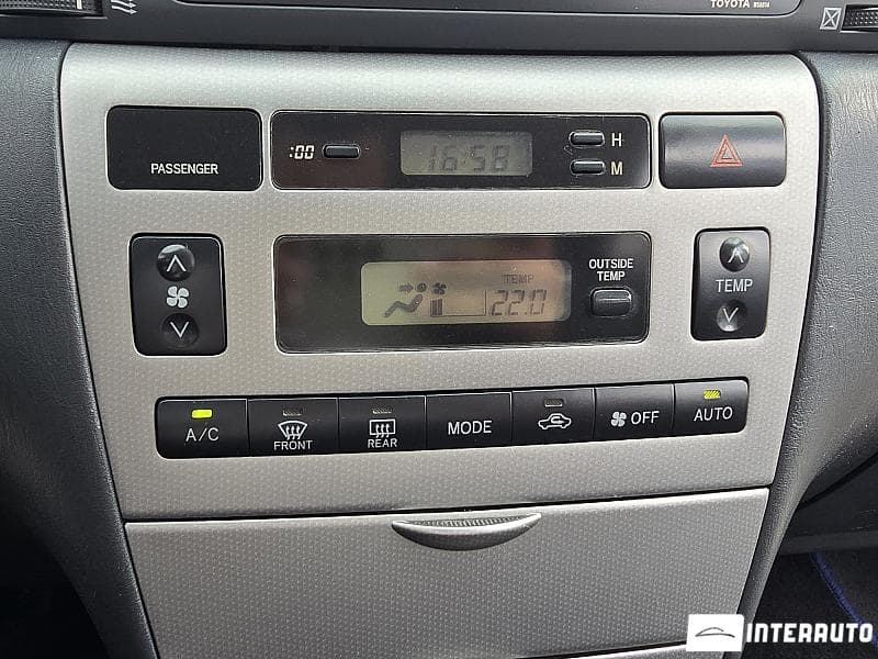 2007 Toyota Corolla — Miniatură 10
