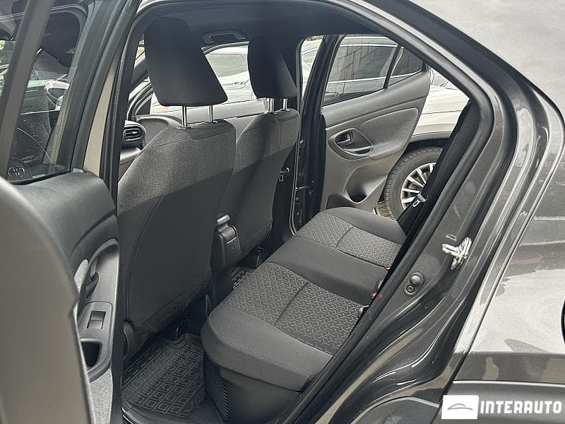 2022 Toyota Yaris Cross — Miniatură 13