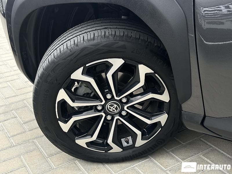 2022 Toyota Yaris Cross — Miniatură 17