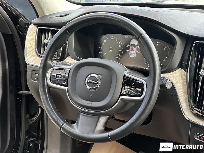 2020 Volvo XC 60 — Miniatură 7