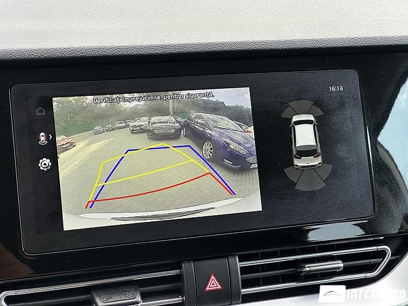 2020 Kia Niro — Miniatură 10