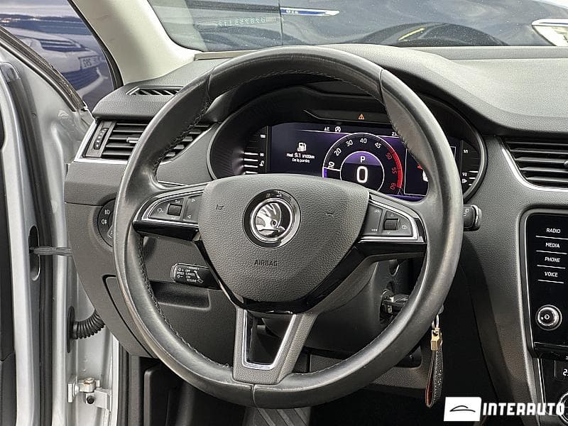 2020 Skoda Octavia — Miniatură 7