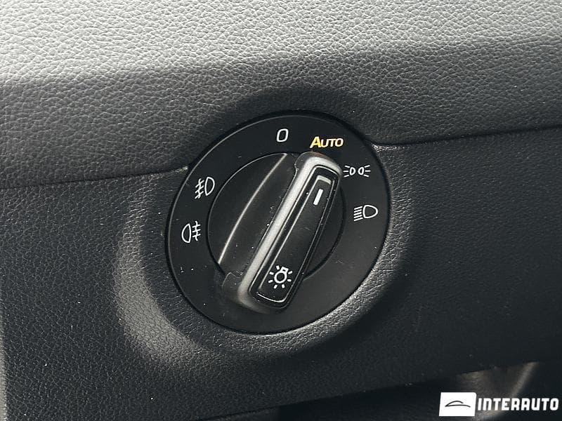 2020 Skoda Octavia — Miniatură 16