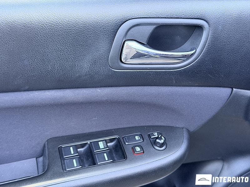 2006 Honda Accord — Miniatură 15