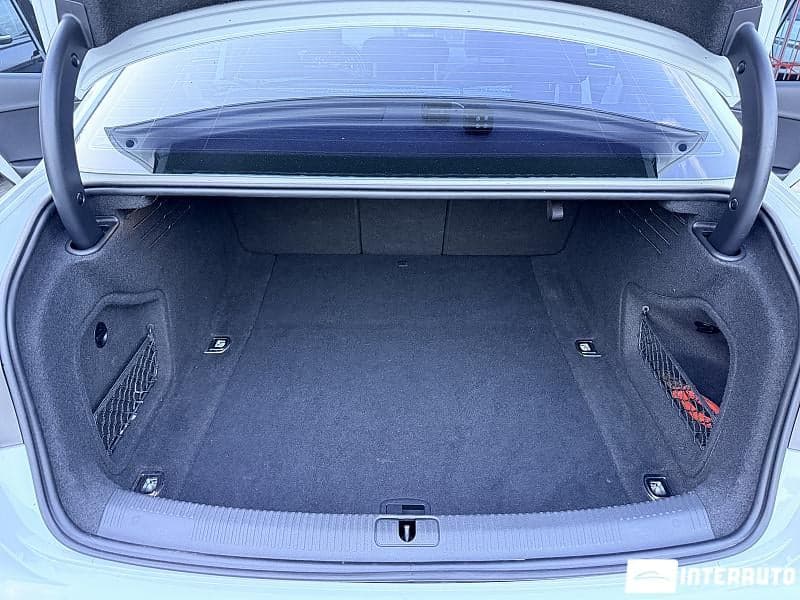 2018 Audi A4 — Miniatură 16