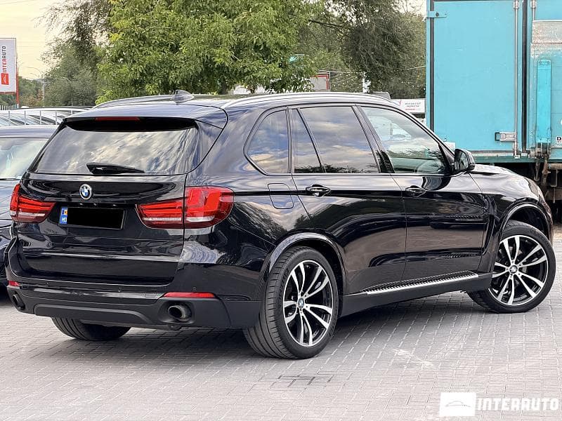 BMW X5 2.5D 2015 — Миниатюра 2