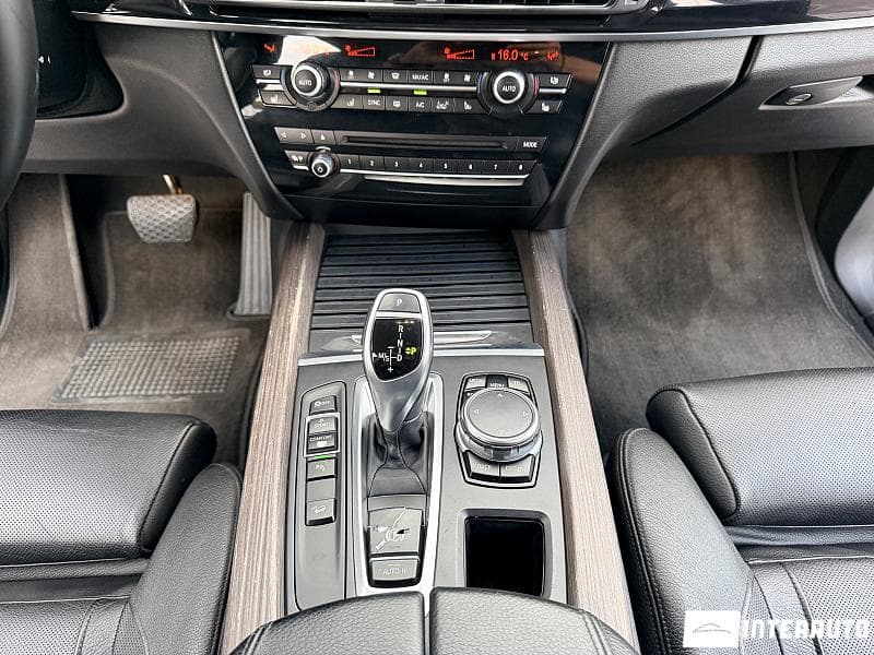 BMW X5 2.5D 2015 — Миниатюра 15