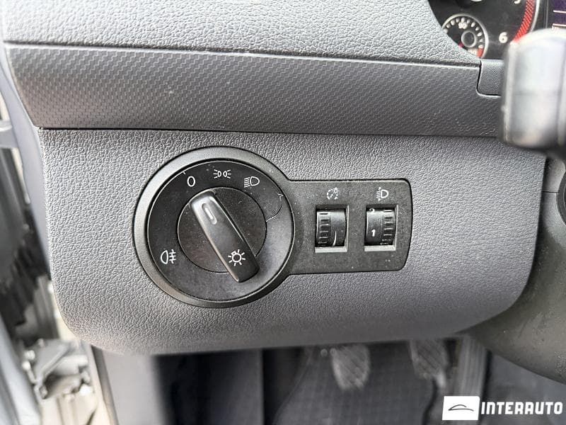 Volkswagen Caddy 2015 — Миниатюра 8