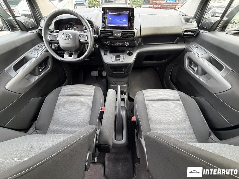 2024 Toyota Proace — Miniatură 11