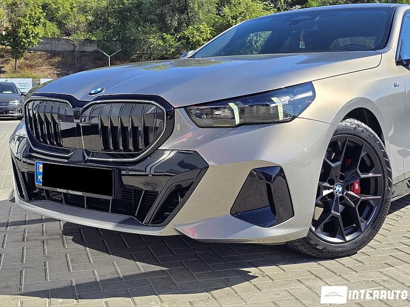 2024 BMW 520 — Miniatură 5