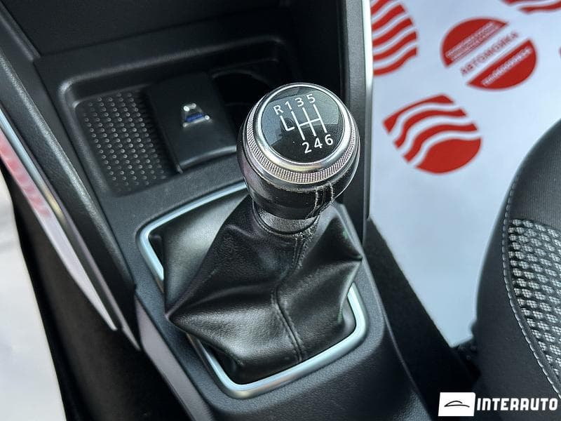 Dacia Duster 2019 — Миниатюра 11