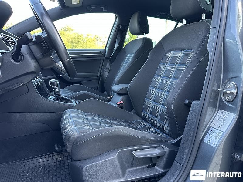 2018 Volkswagen Golf GTE — Miniatură 5