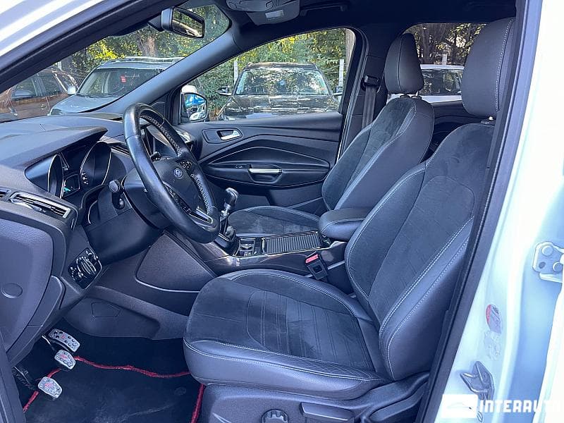 2017 Ford Kuga — Miniatură 6