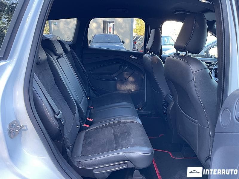 2017 Ford Kuga — Miniatură 17