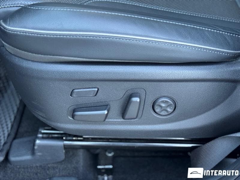 2021 Hyundai Santa Fe — Miniatură 10