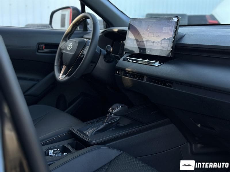 2025 Toyota Corolla Cross — Miniatură 18