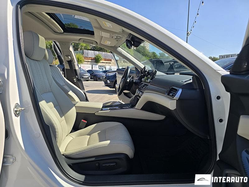 Honda Accord 2018 — Миниатюра 17