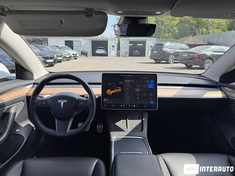 2021 Tesla Model 3 — Miniatură 8