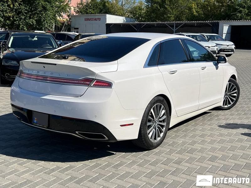 Lincoln MKZ 2018 — Миниатюра 4