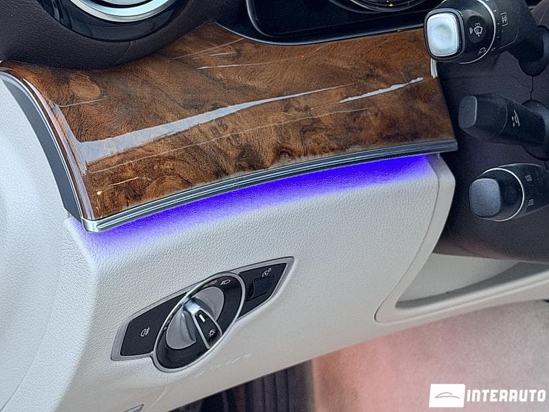 2016 Mercedes E 300 — Miniatură 14