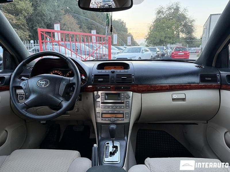 2004 Toyota Avensis — Miniatură 7