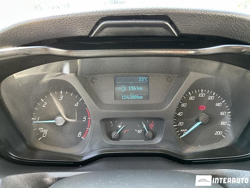 2015 Ford Transit — Miniatură 8
