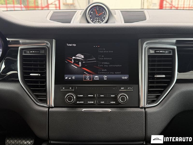 2018 Porsche Macan — Miniatură 10