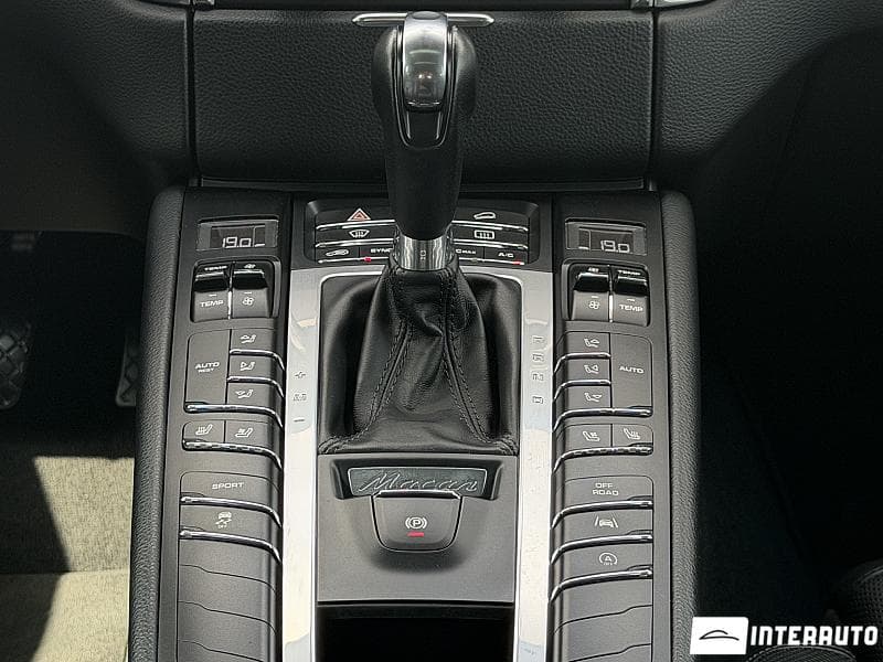 2018 Porsche Macan — Miniatură 13