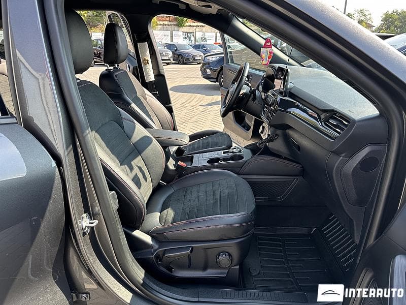 2021 Ford Kuga — Miniatură 15