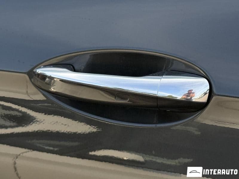 2020 Mercedes E 300e — Miniatură 6