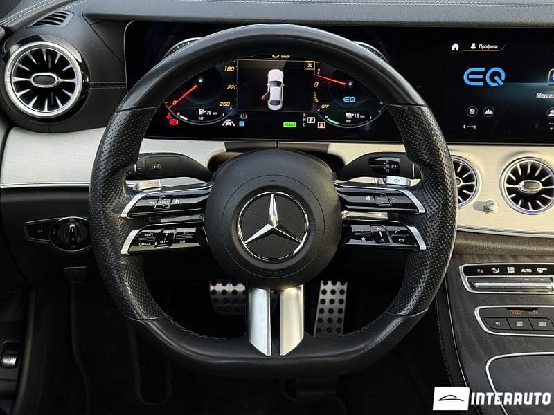 2020 Mercedes E 300e — Miniatură 12