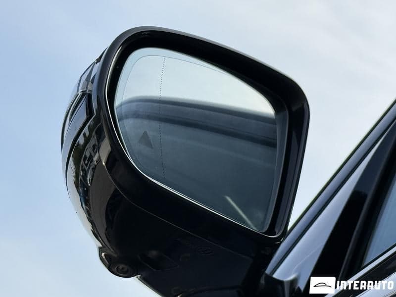 2020 Mercedes E 300e — Miniatură 5