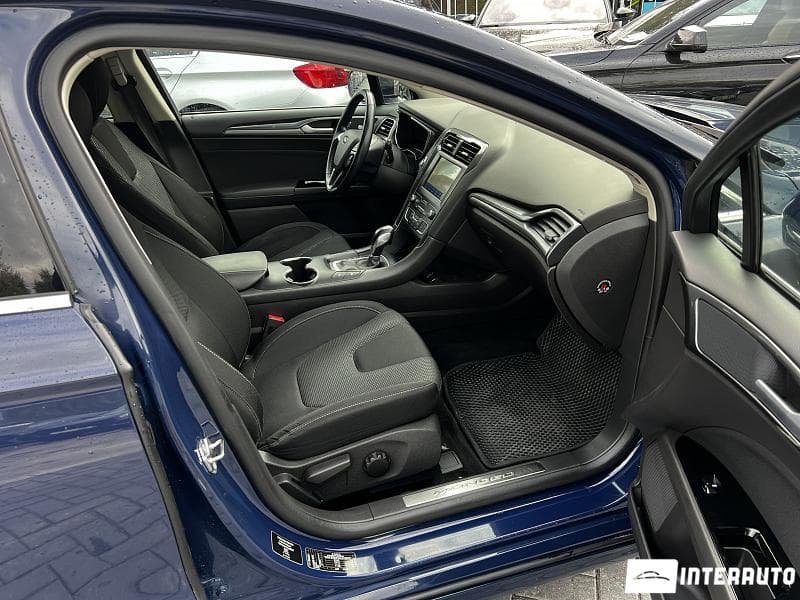 Ford Mondeo 2020 — Миниатюра 5