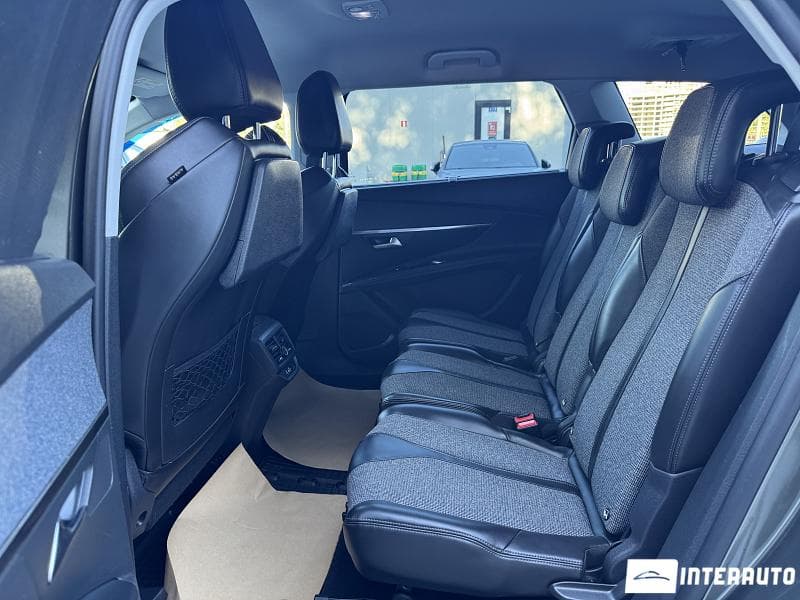 2018 Peugeot 5008 — Miniatură 6