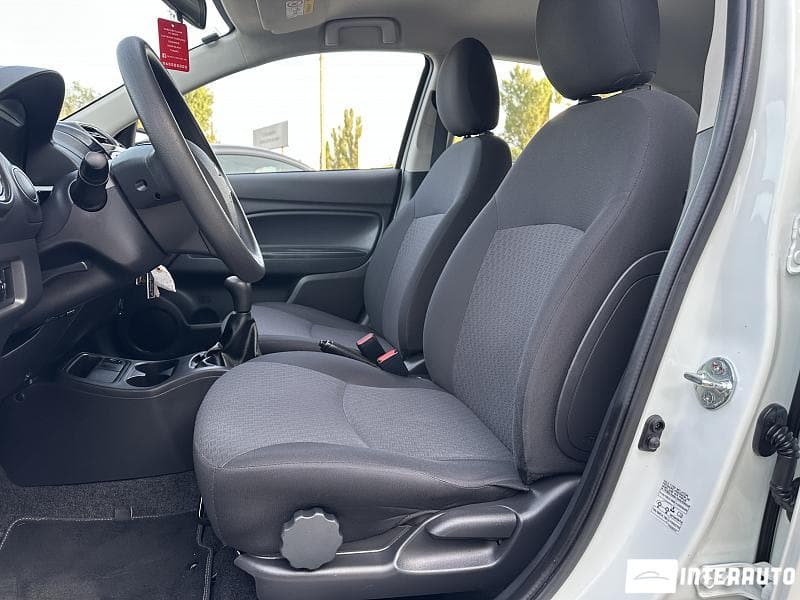 2019 Mitsubishi Space Star — Miniatură 5