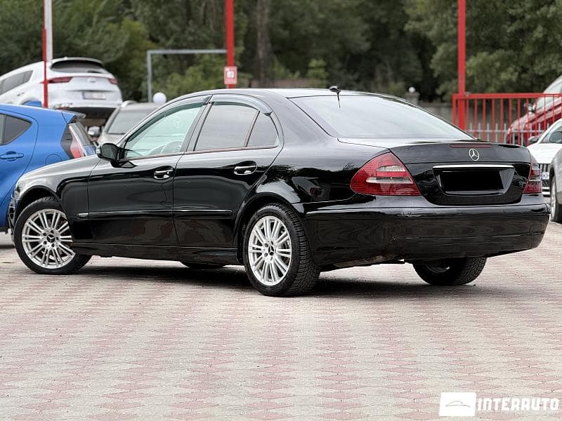 2005 Mercedes E 220 — Miniatură 3