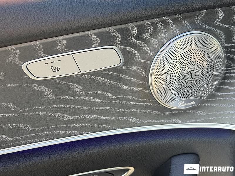 2020 Mercedes E 200 — Miniatură 13