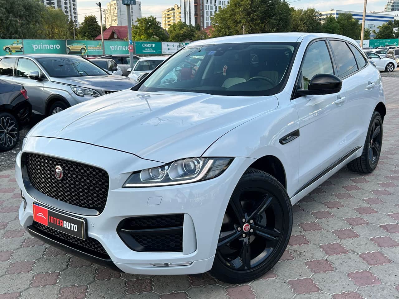 2016 Jaguar F-Pace
