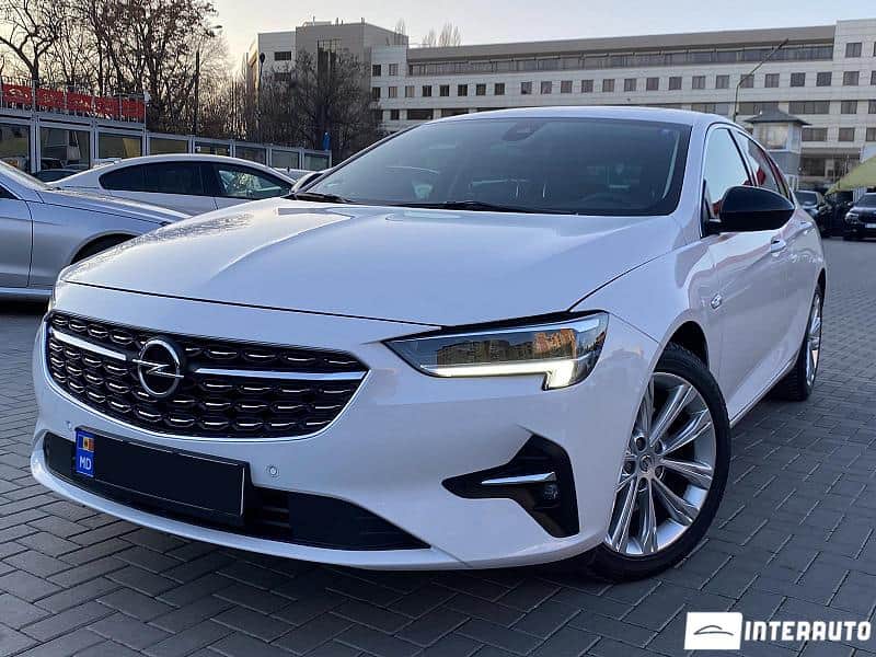 2021 Opel Insignia