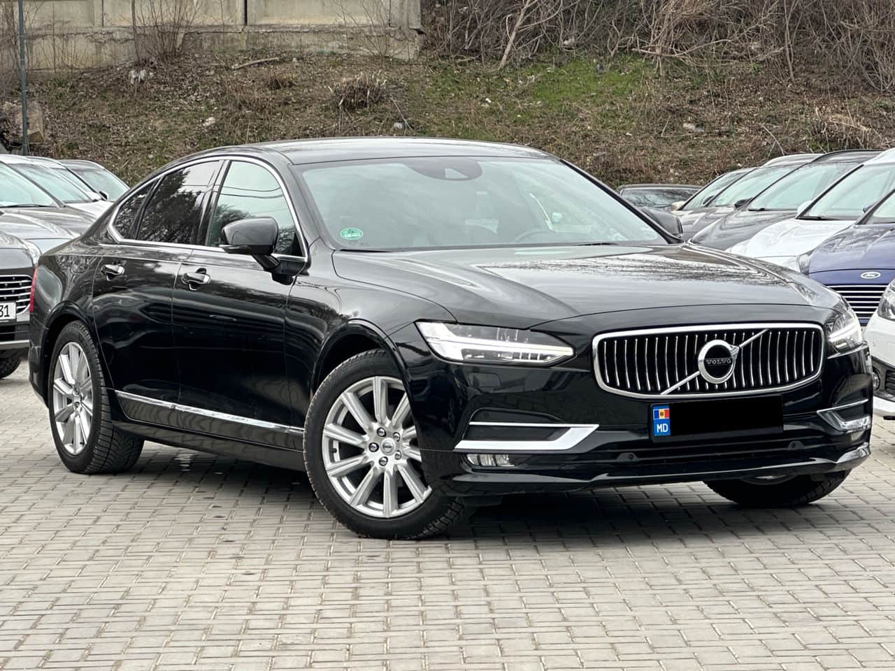 2017 Volvo S 90